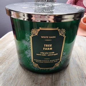 Bath & Body Works Tree Farm 3-Wick Candle